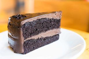 Festive Sponge Premix | Cake Premixes and Concentrates | Dernier Food | Ganapati Chemsys Ltd.